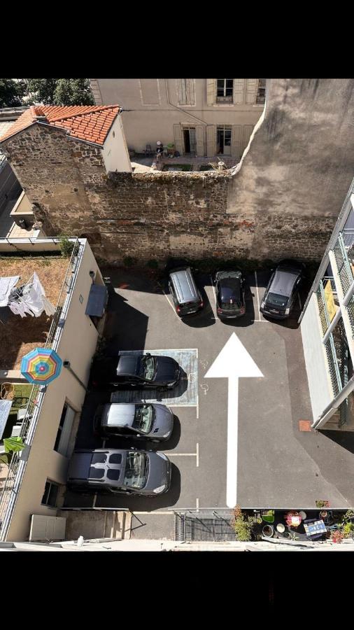 Апартаменты Petit Nid Cosy Au Coeur Du Puy 1 A 5 Personnes Le Puy-en-Velay Экстерьер фото